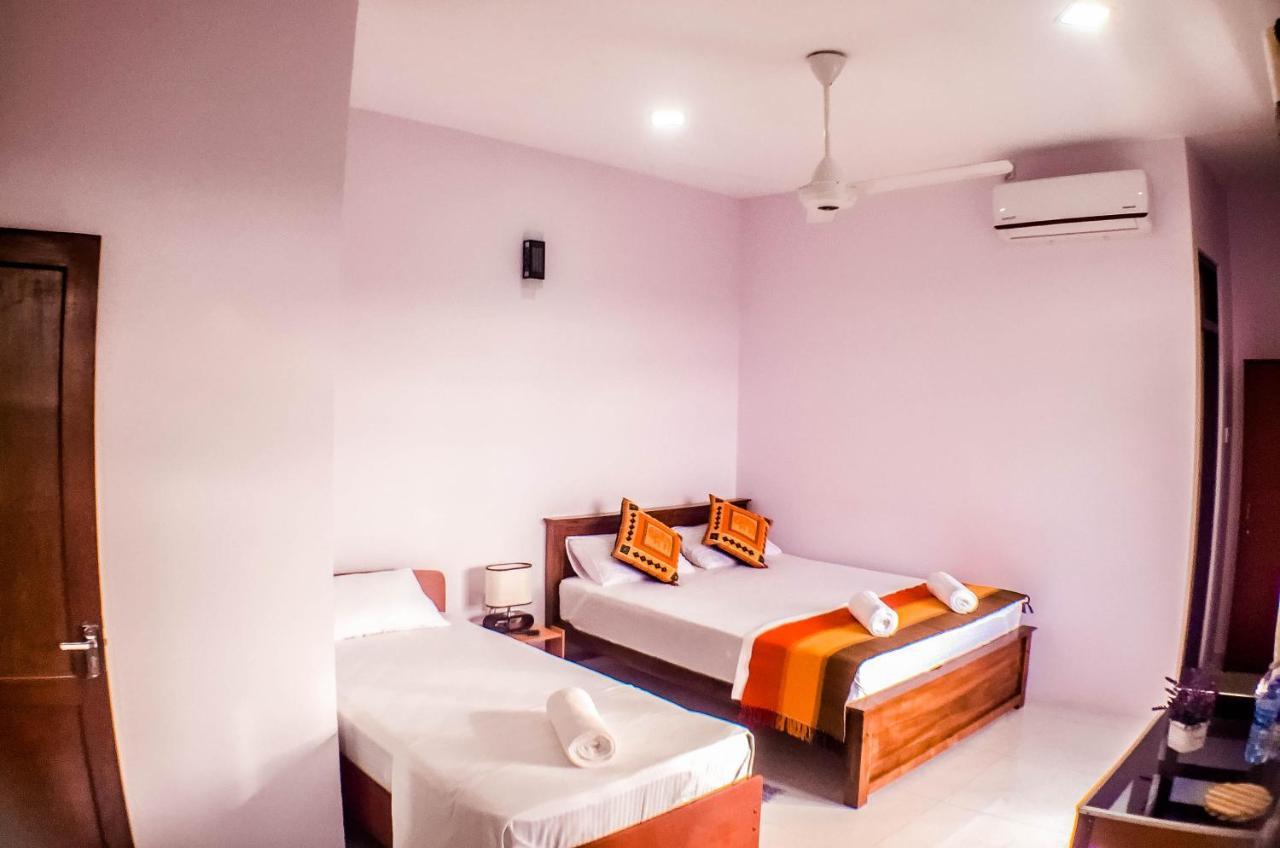 Saru Holiday Apartment - Up To 6 Guests Kandy Esterno foto